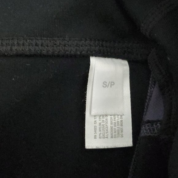 Gap Body Fit Cropped Workout Leggings- Small - Picture 10 of 11